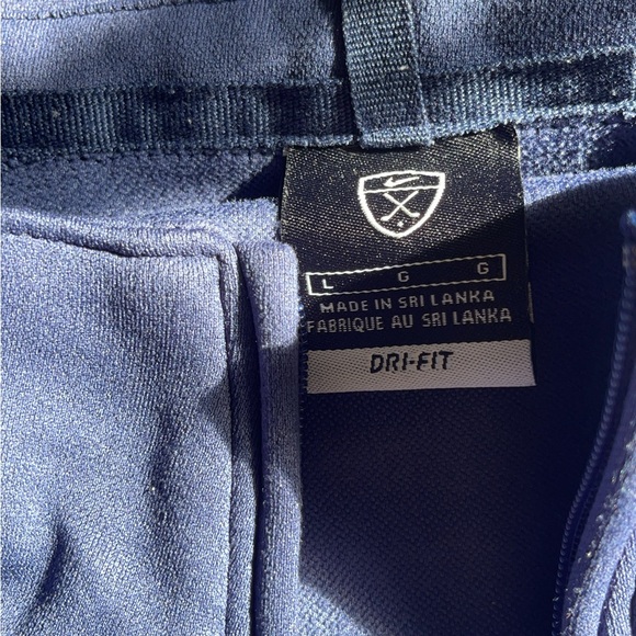 Large Nike quarter zip - Picture 3 of 4